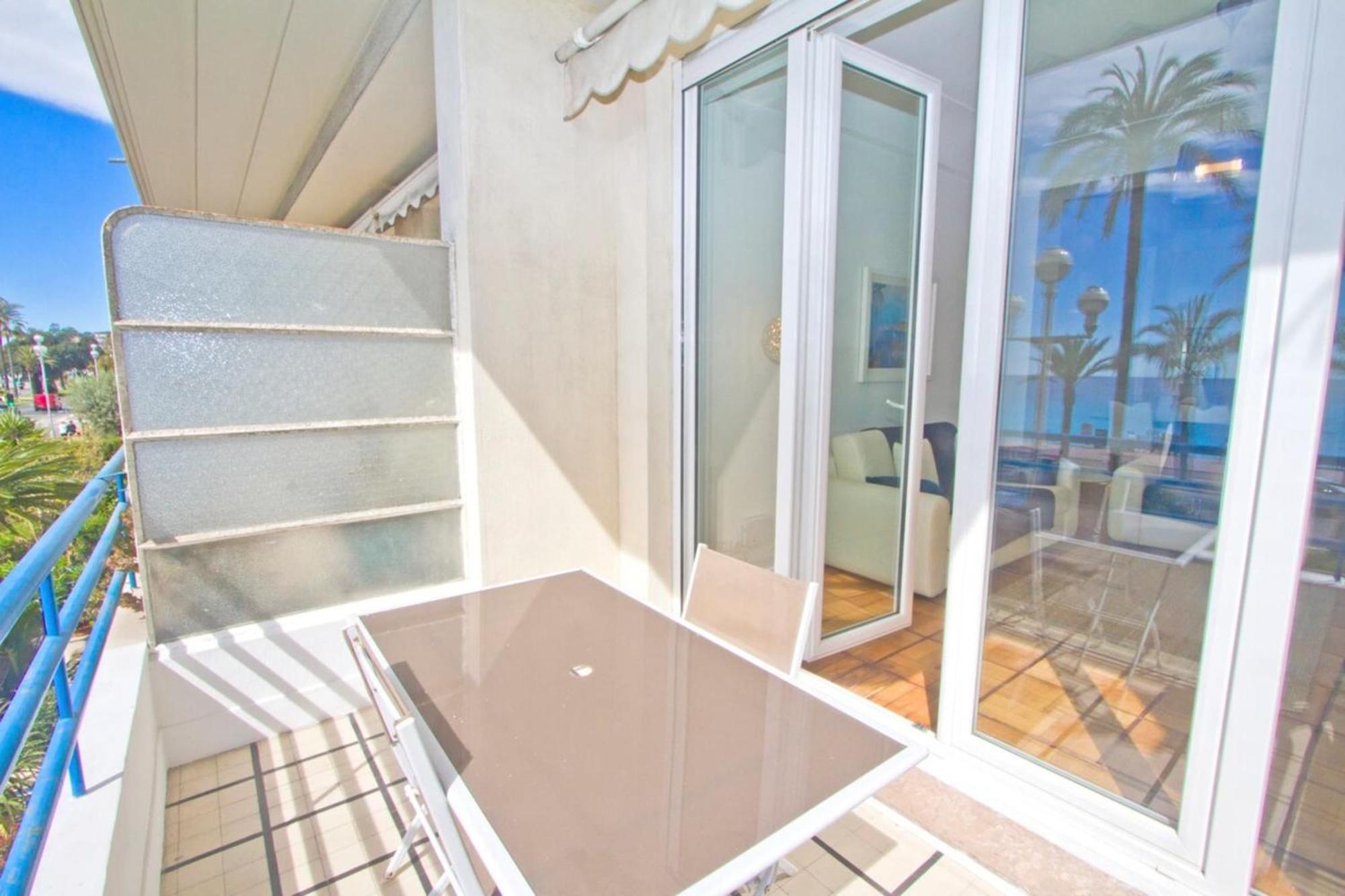 Casa de Férias Promenade Des - Sea View 2bdr Nice